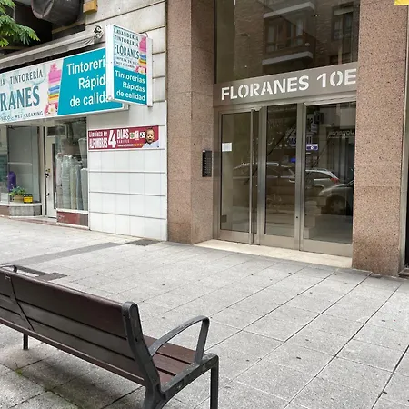 Centrico Piso En Calle Floranes Santander Buitenkant foto