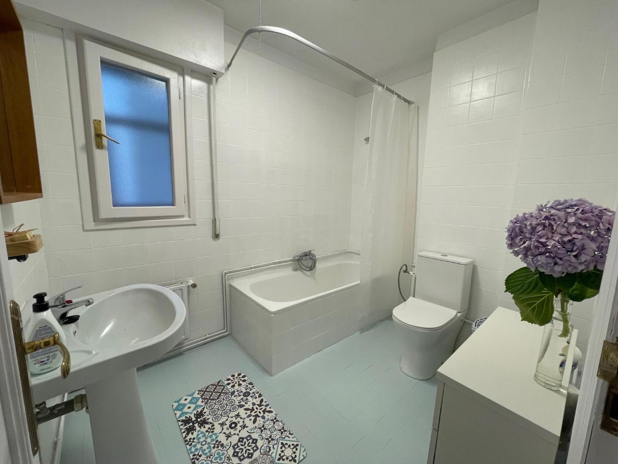 Centrico Piso En Calle Floranes Apartament Santander